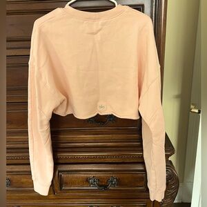 Alo Yoga Extreme Crop Crewneck sweatshirt Size Medium